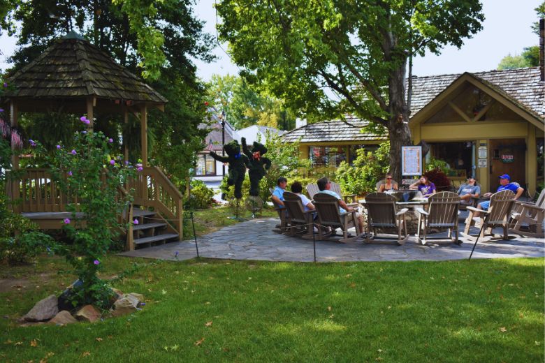 Our 4 Favorite Brunch Spots in Pigeon Forge